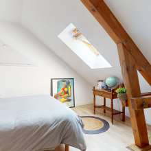 Gallery item