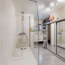 Gallery item