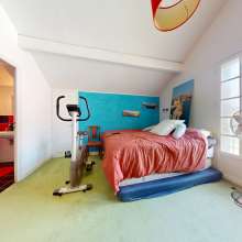 Gallery item