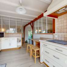 Gallery item
