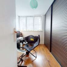 Gallery item