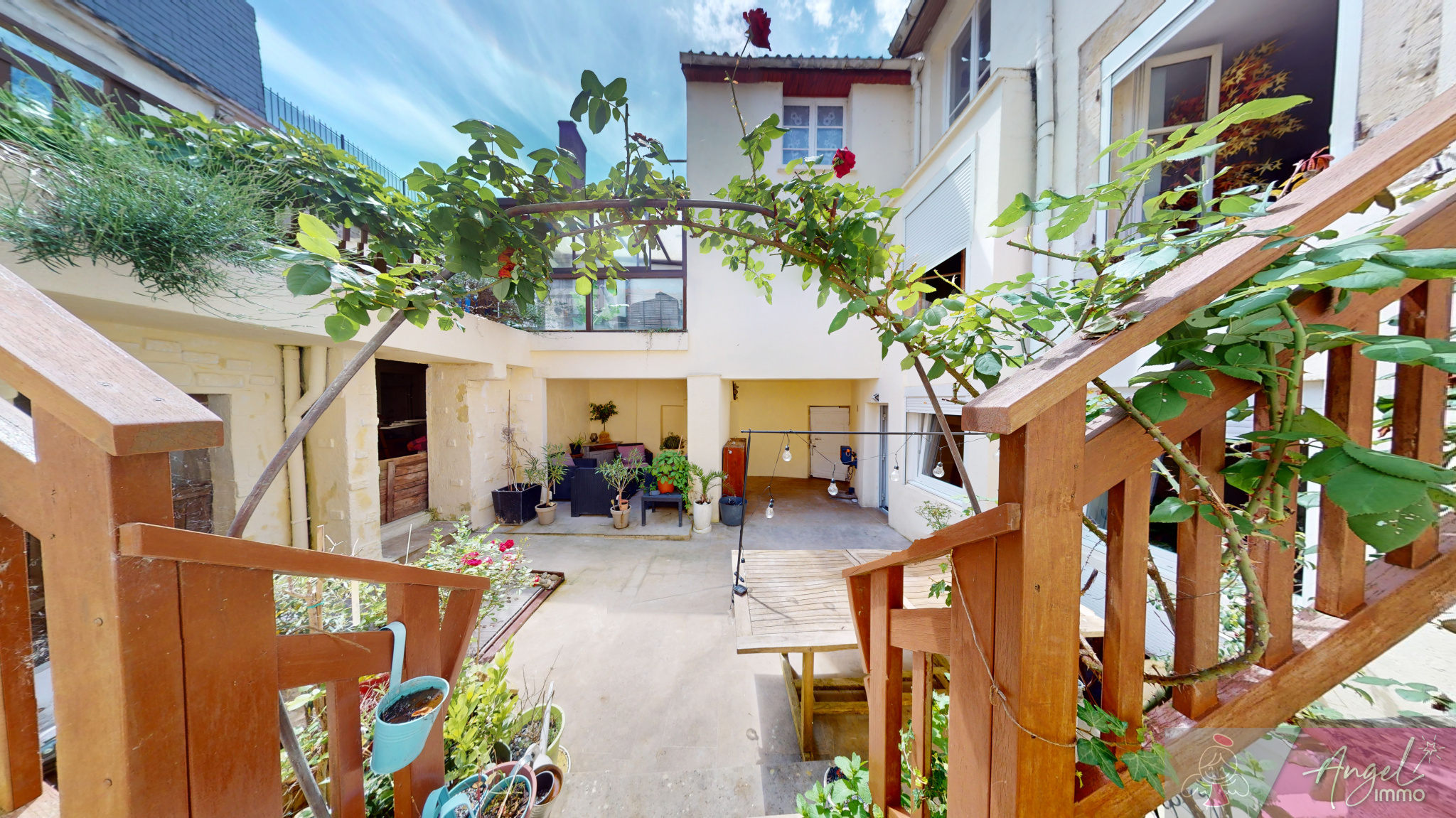 Maison de ville au charme méditerranéen