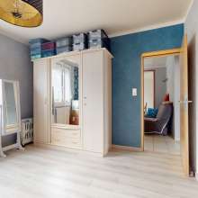 Gallery item
