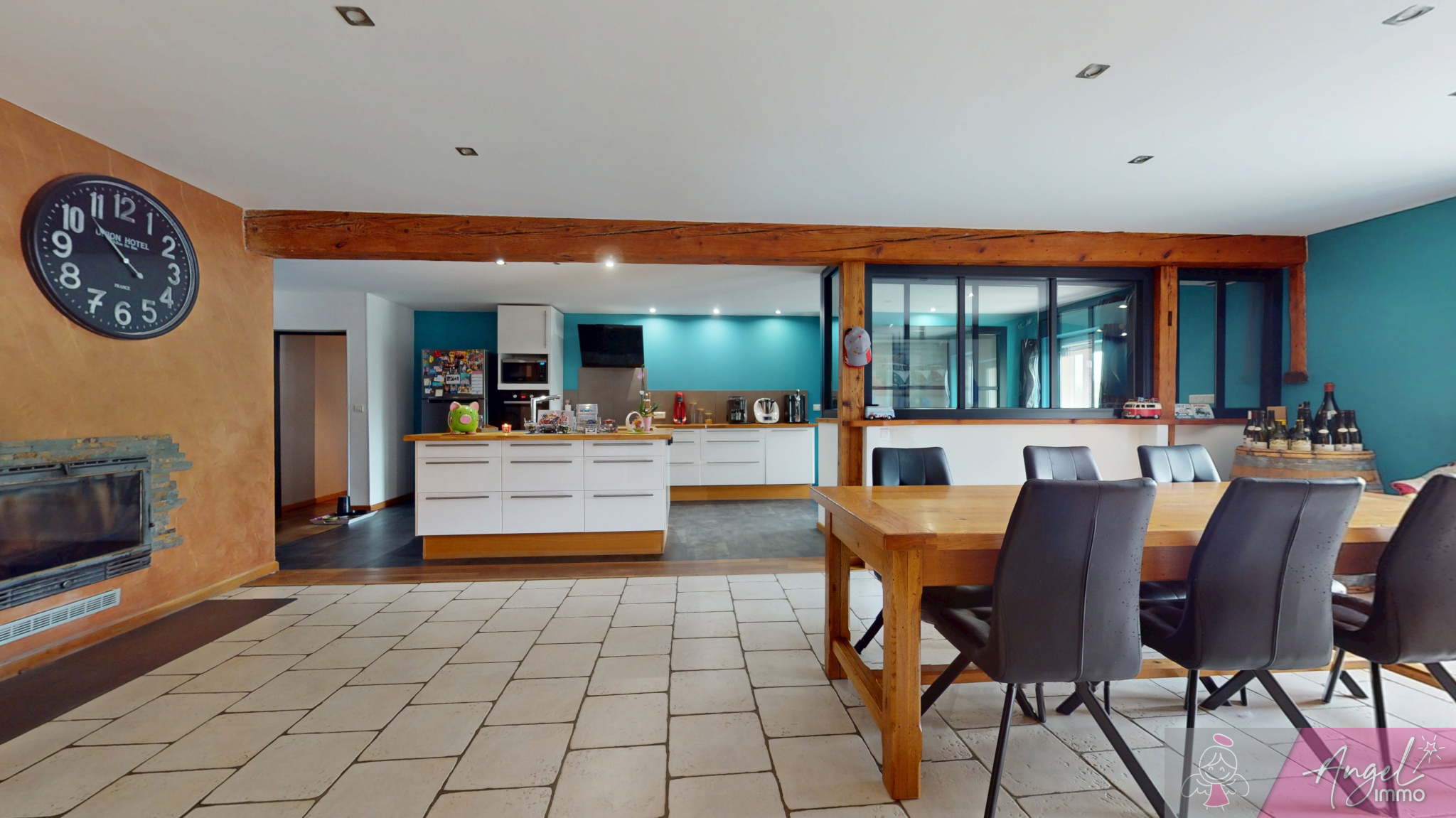 Ensemble immobilier composé d’une maison d’habitation de 234
