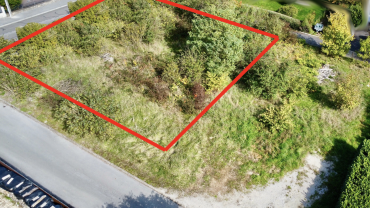 A vendre terrain constructible Saint-Vit.
