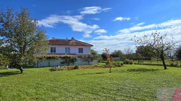 Magnifique maison idéale pour une vie paisible à Placey, à s