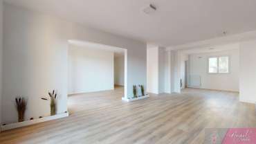 APPARTEMENT T5 DOLE CENTRE