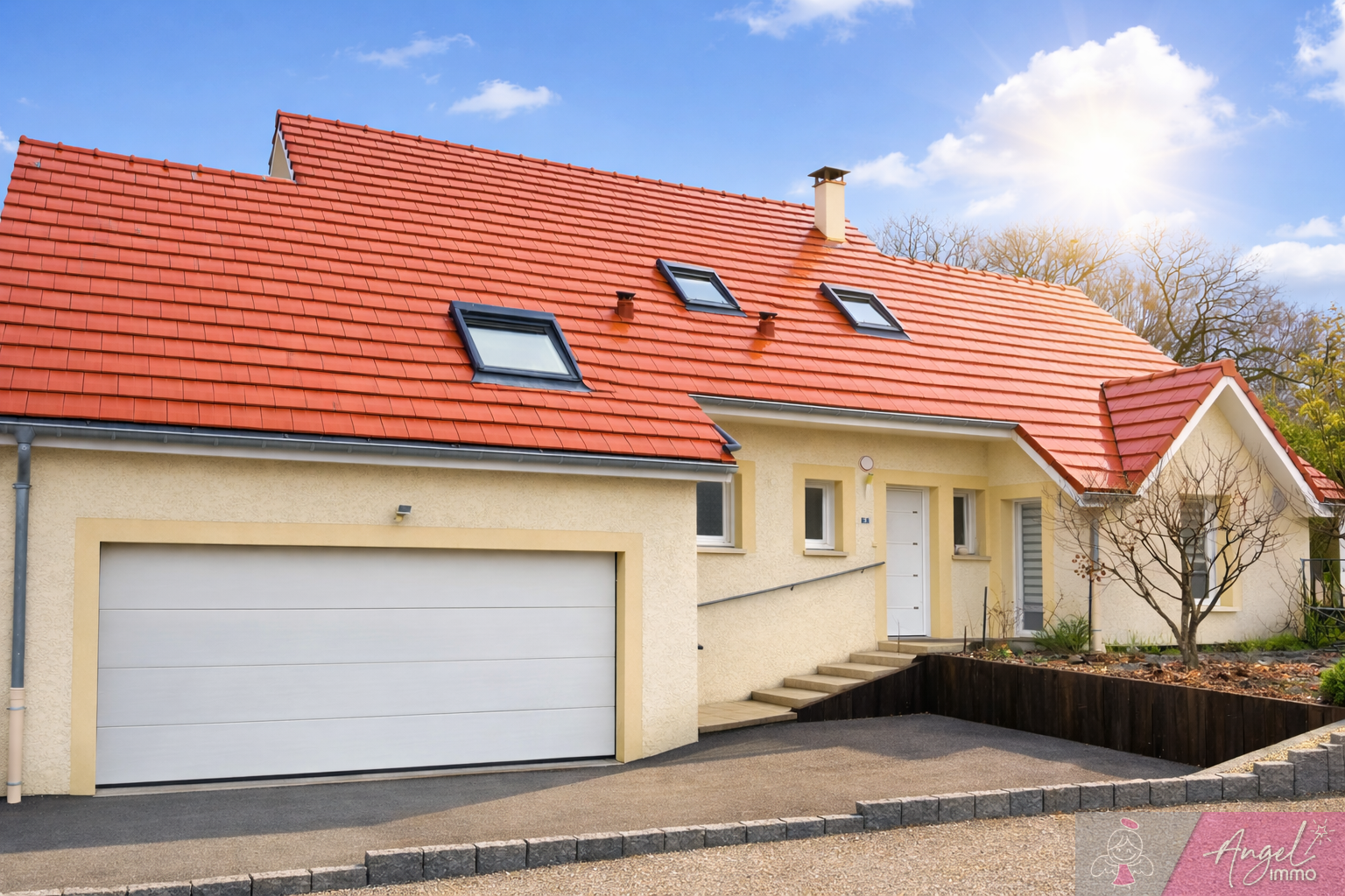 Secteur Saint-Vit   maison récente au calme en bord de forêt