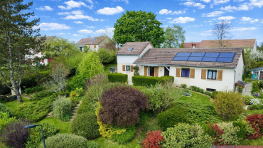 Maison 149 m2 avec vue, terrain 1456 m2, calme Sermange