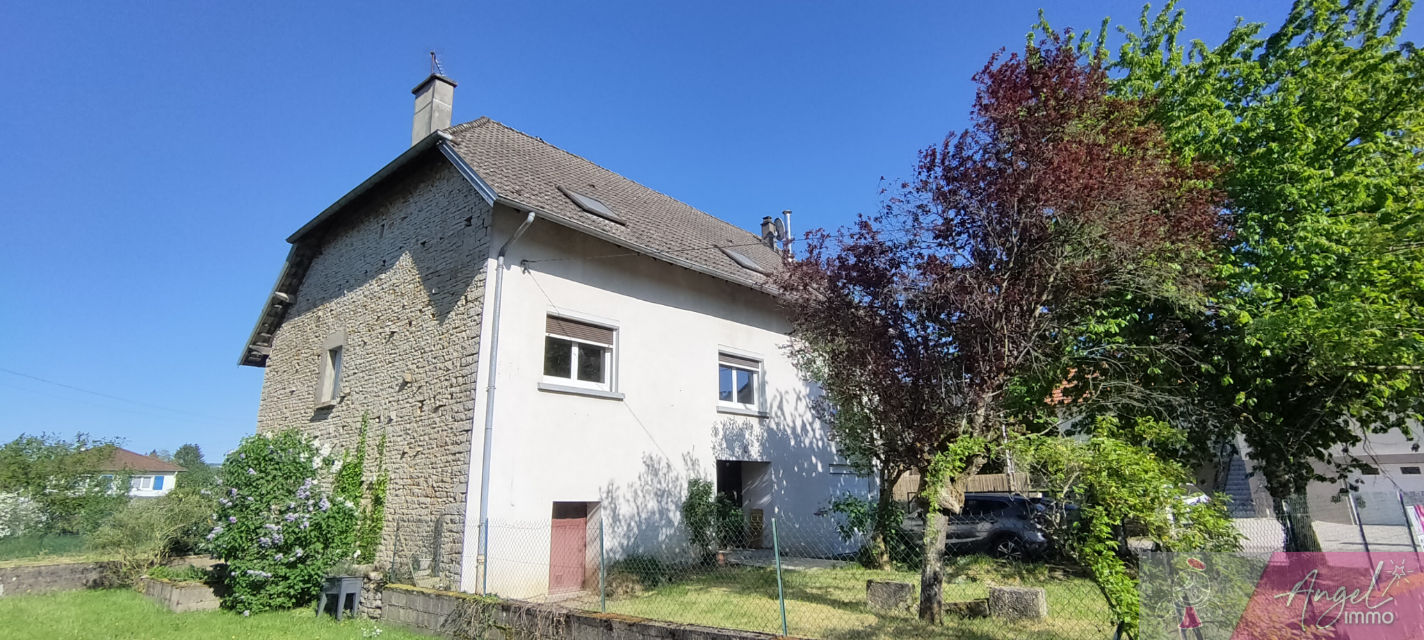 Maison familiale 210 m2 – 6 chambres sur terrain de 597 m2