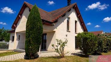 Maison sur sous sol avec 5 chambres