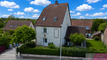 Grande maison familiale avec dépendance de 330 m2 et terrain