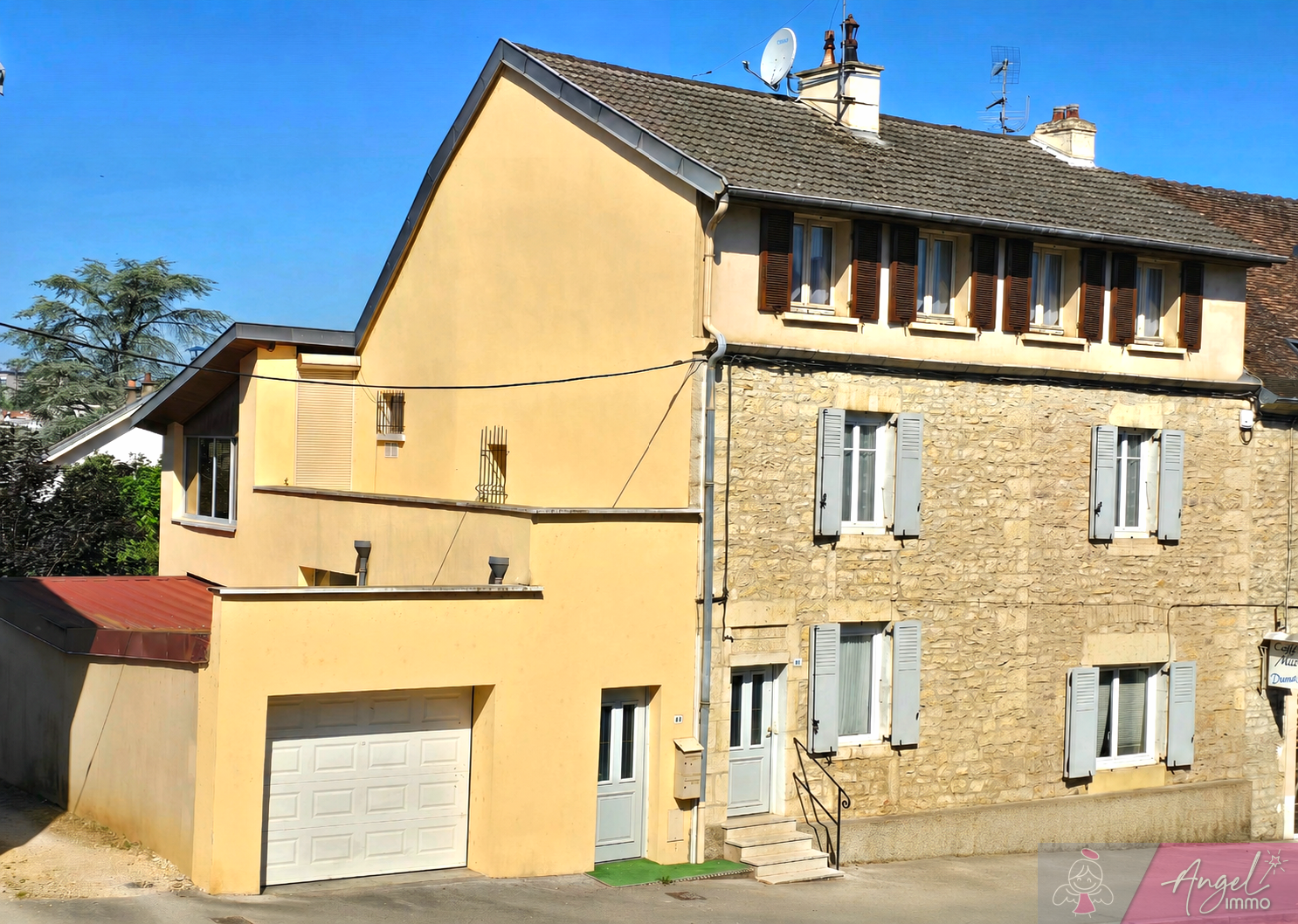 IMMEUBLE DE RAPPORT A DOLE – 2 LOGEMENTS INDEPENDANTS + GARA