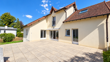 Maison 5 pièces – 135 m2